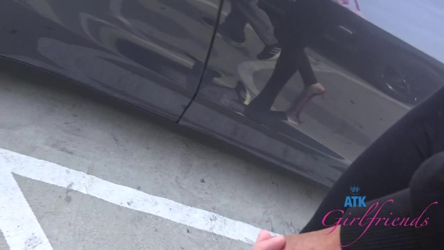 Превью Неплохая прогулка с раскрепощенной подругой № 47378