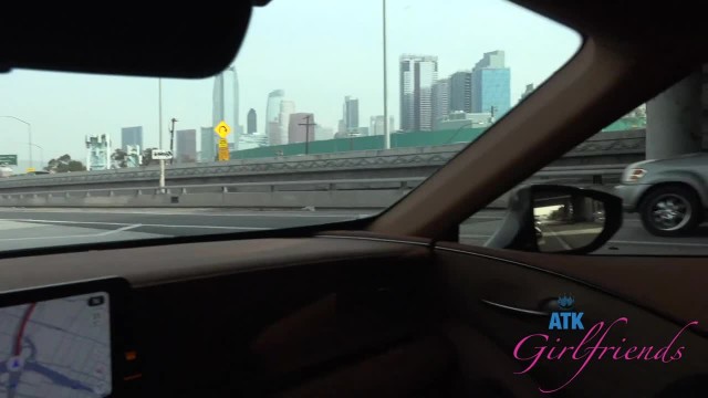 Превью Неплохая прогулка с раскрепощенной подругой № 47378